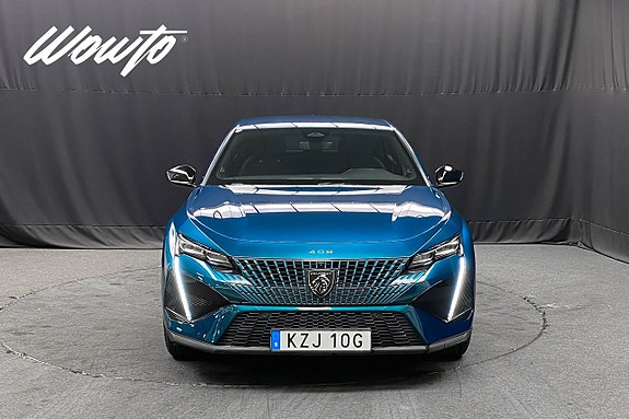 Peugeot 408 2 of 5