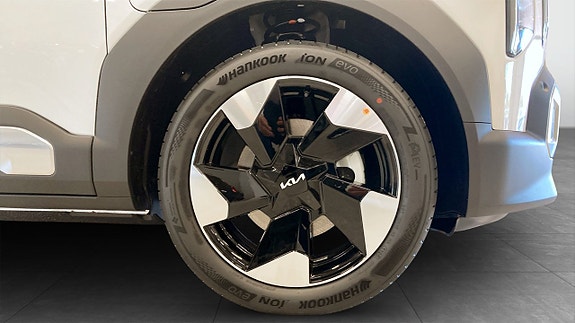 Kia EV2 9 of 12