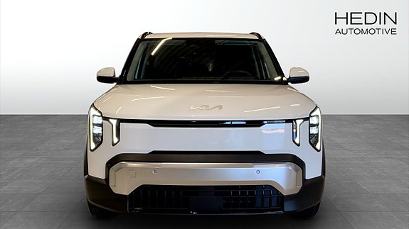 Kia EV2 8 of 12