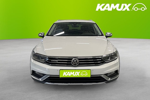 Volkswagen Passat Alltrack 6 of 21