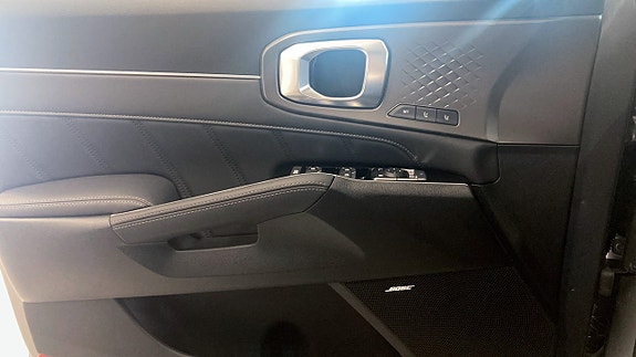 Kia Sorento 11 of 13
