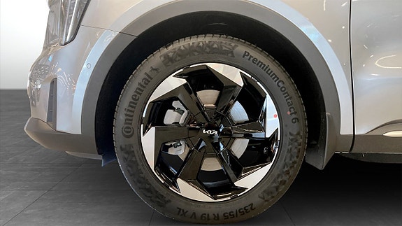 Kia Sorento 9 of 13