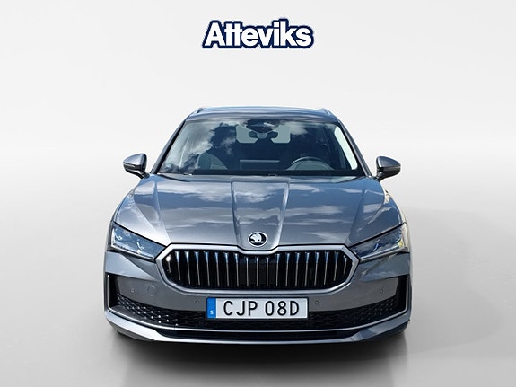 Skoda Superb 8 of 15