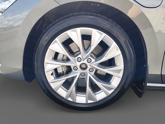 Skoda Superb 14 of 15