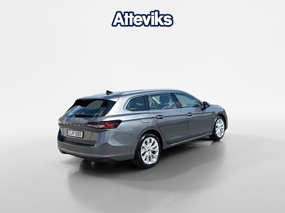 Skoda Superb 3 of 5