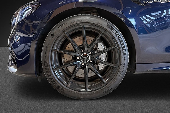 Mercedes-Benz E63 9 of 17