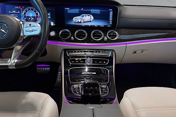 Mercedes-Benz E63 17 of 21