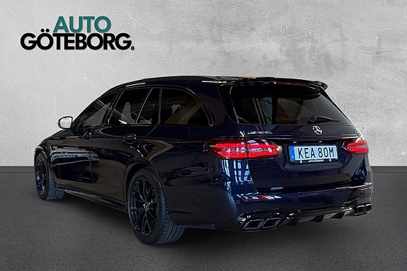 Mercedes-Benz E63 4 of 5