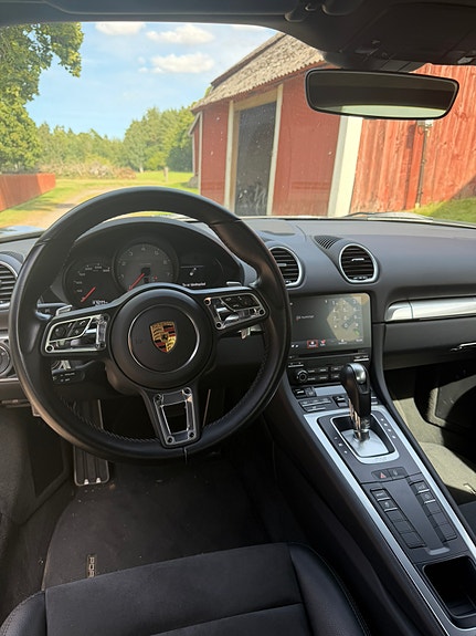 Porsche 718 Cayman S 7 of 7
