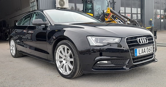 Audi A5 2 of 5
