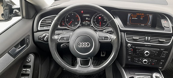 Audi A5 3 of 5