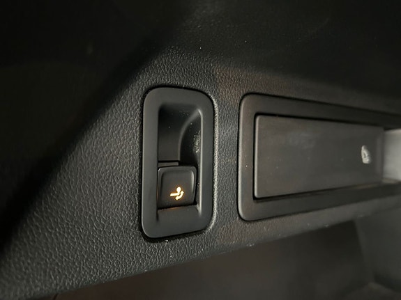 Volkswagen Tiguan 6 of 18