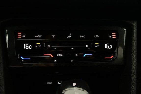 Volkswagen Tiguan Allspace 18 of 28
