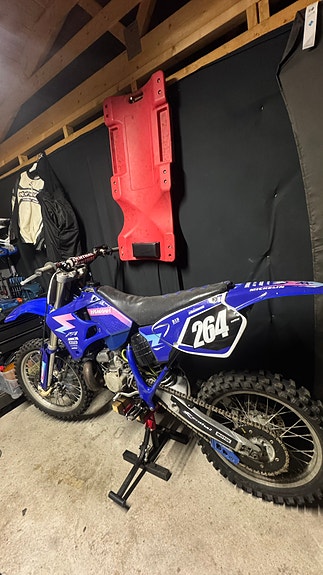 Yamaha YZ250 3 of 5