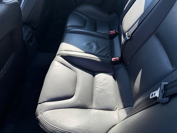 Volvo S60 14 of 27