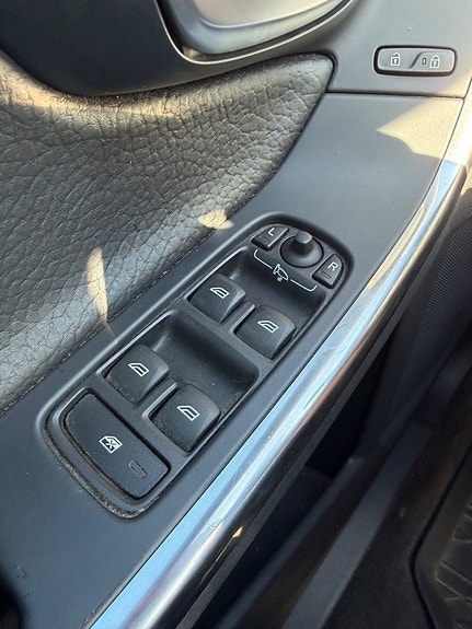 Volvo S60 24 of 27