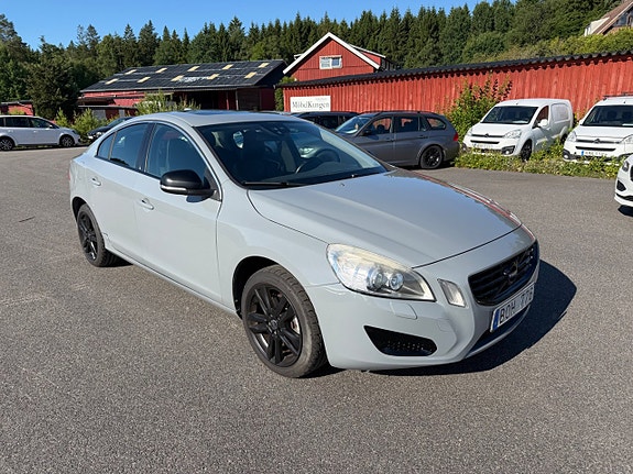 Volvo S60 7 of 27