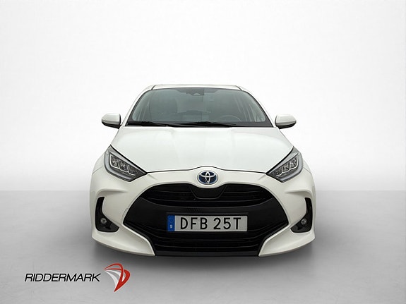 Toyota Yaris 2 of 29