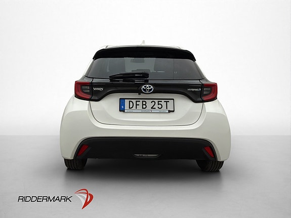 Toyota Yaris 7 of 29
