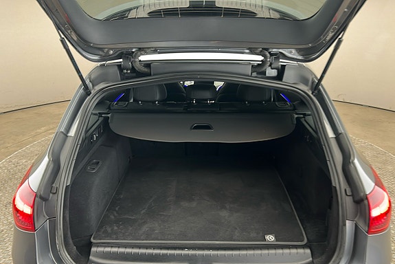 Mercedes-Benz C300 14 of 28
