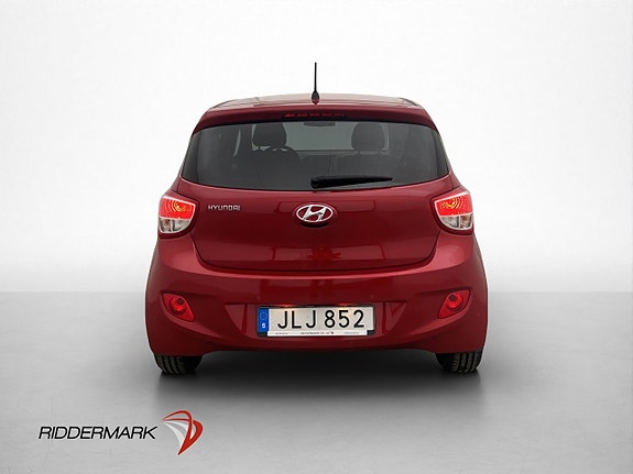 Hyundai i10 6 of 24