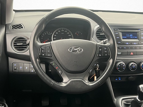 Hyundai i10 11 of 24