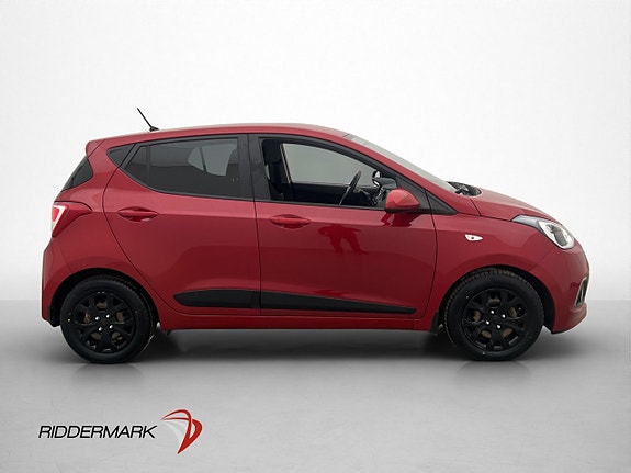 Hyundai i10 9 of 24