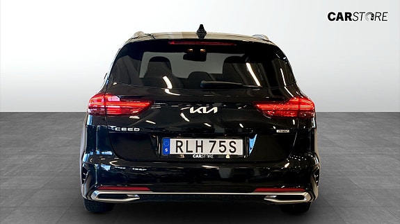 Kia Ceed 7 of 15