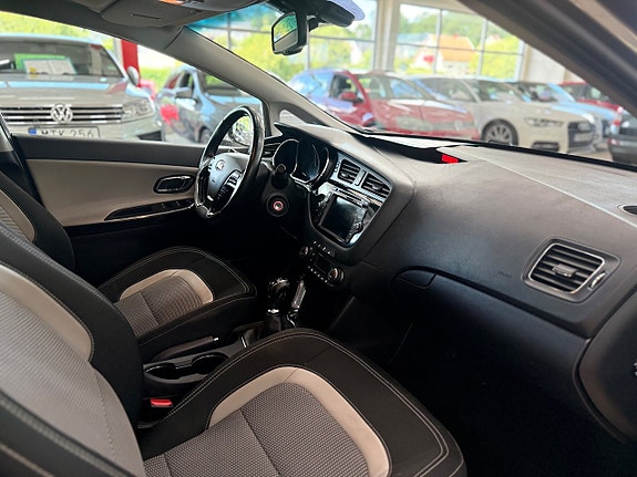 Kia Ceed 8 of 13