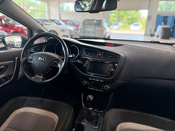 Kia Ceed 10 of 13