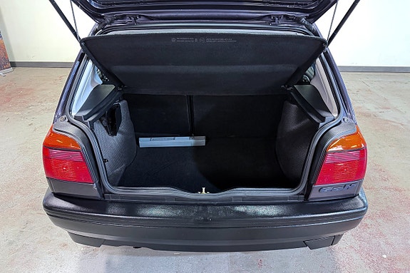 Volkswagen Golf III 14 of 22