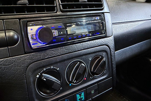 Volkswagen Golf III 18 of 22