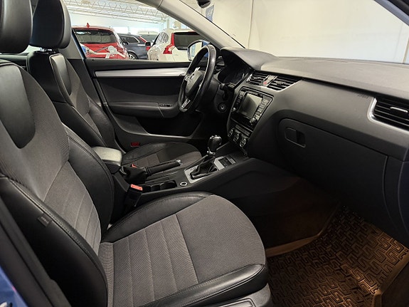 Skoda Octavia 14 of 17