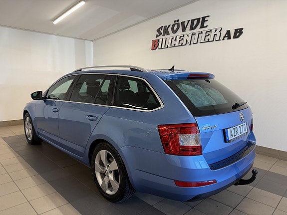 Skoda Octavia 3 of 17