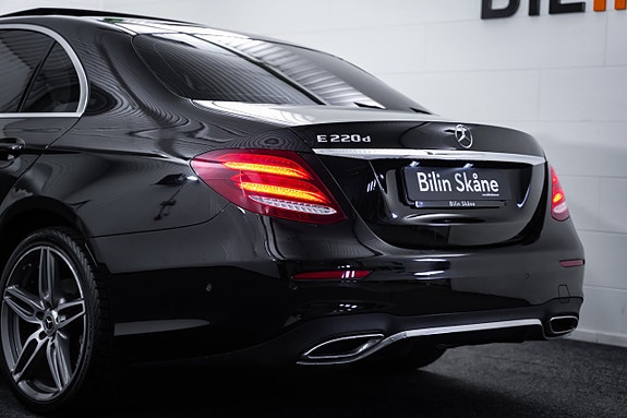 Mercedes-Benz E220 d 10 of 27