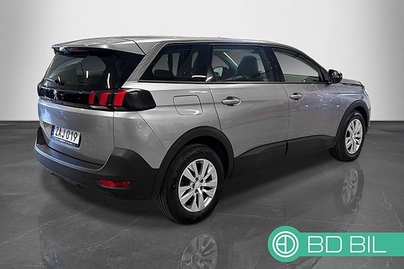 Peugeot 5008 4 of 25