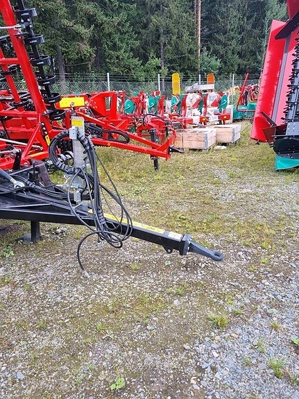 Kverneland Tiger 1000 "Demo" 3 of 15