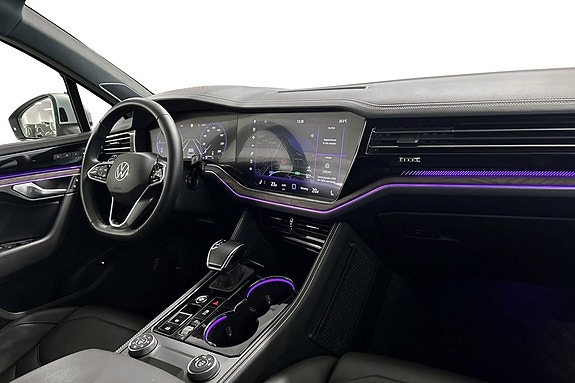 Volkswagen Touareg 7 of 11