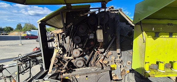 CLAAS 355 3 of 6