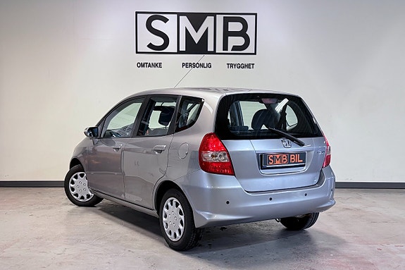 Honda Jazz 2 of 5