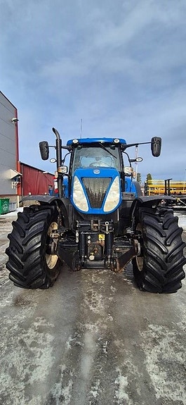 New Holland T 7.270 2 of 13
