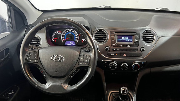 Hyundai i10 10 of 10
