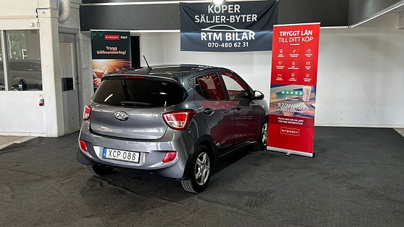 Hyundai i10 4 of 5