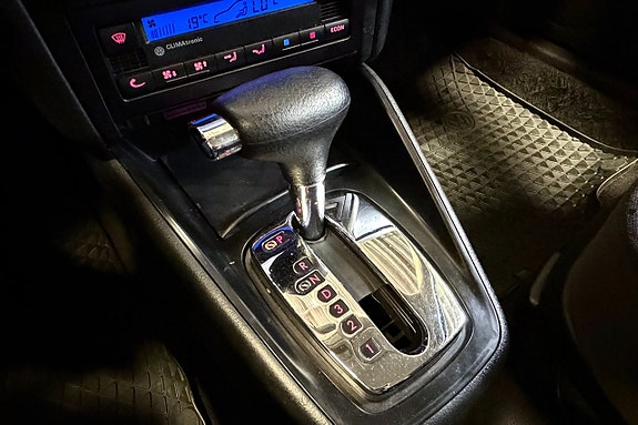 Volkswagen Golf IV 17 of 18