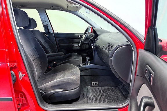 Volkswagen Golf IV 10 of 18