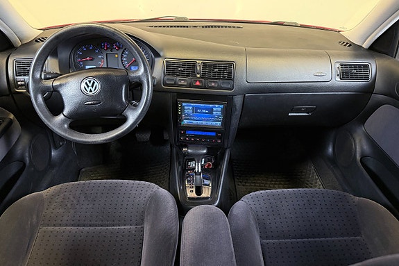 Volkswagen Golf IV 9 of 18