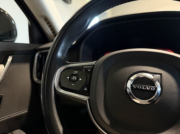 Volvo V90 25 of 30