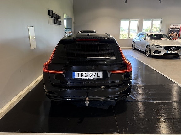 Volvo V90 9 of 30