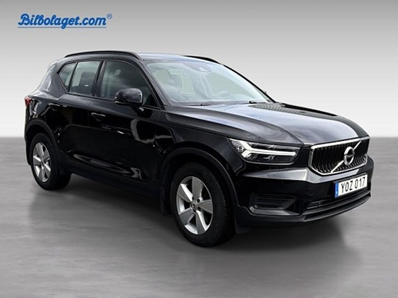 Volvo XC40 4 of 14