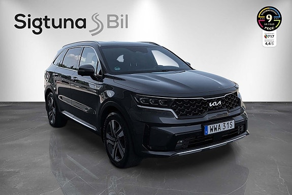 Kia Sorento 3 of 30